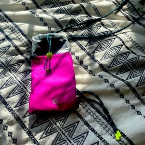 Lululemon pouch